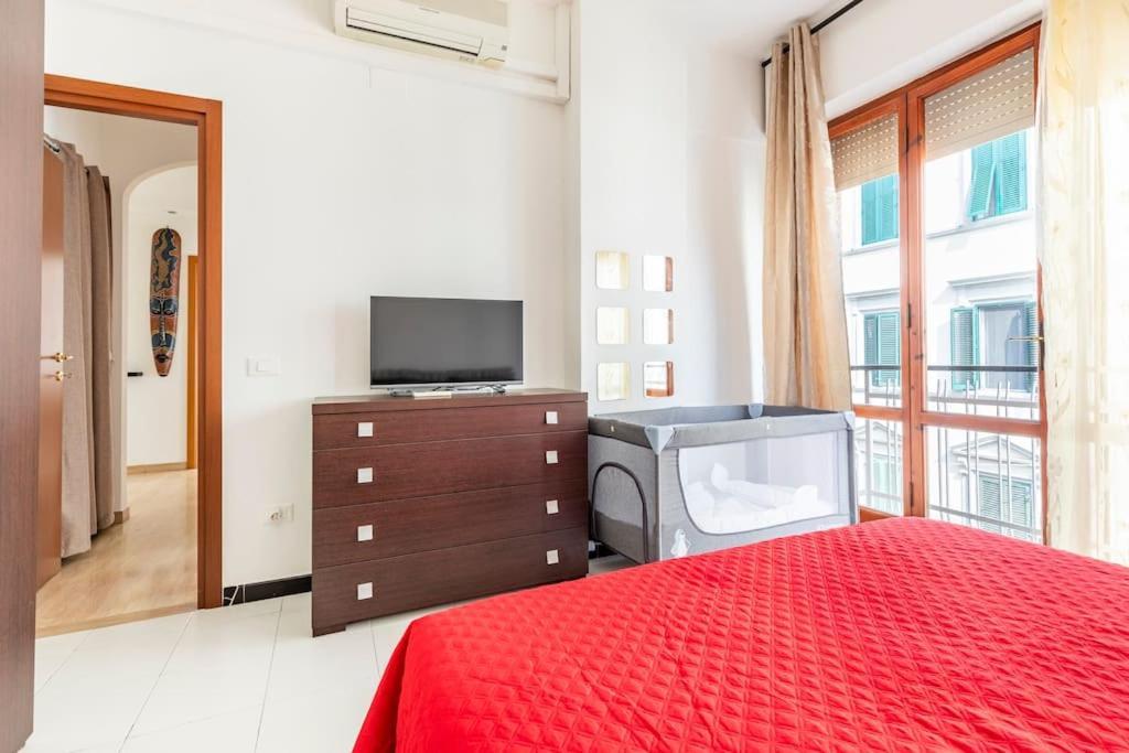 Casa Etruschi - Appartamento Con Posto Auto リヴォルノ エクステリア 写真