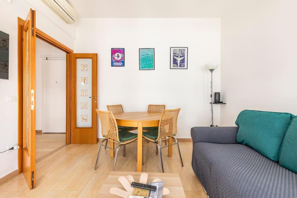 Casa Etruschi - Appartamento Con Posto Auto リヴォルノ エクステリア 写真